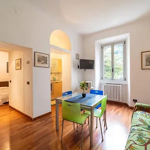 https://nice-quiet-flat-in-pta-venezia.italymilanhotels.net